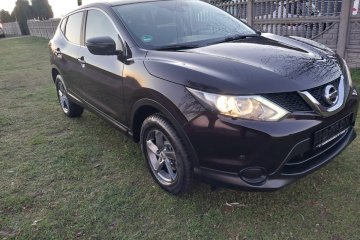 NISSAN QASHQAI 1200 benzyna sliwkowy metalik